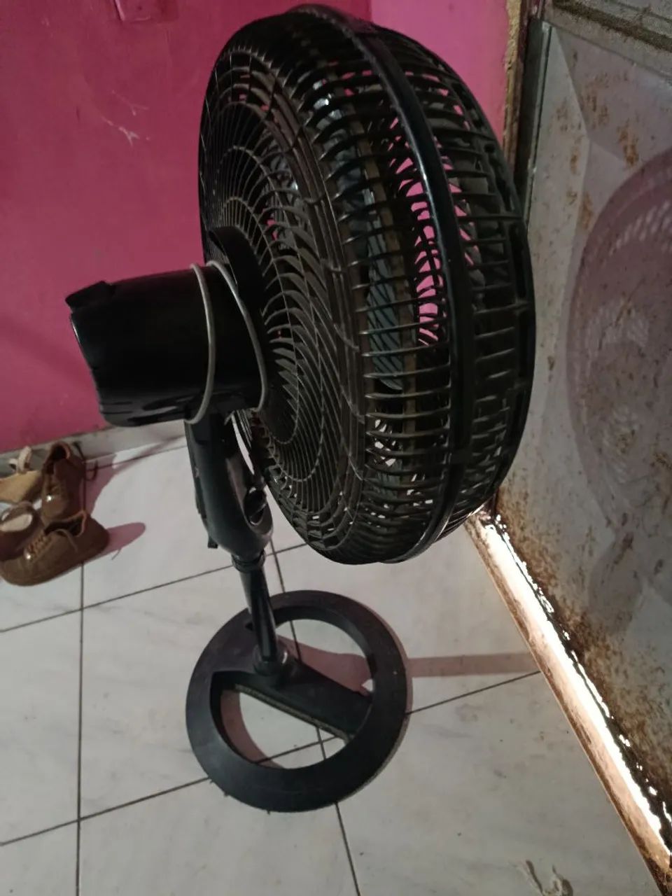 Ventilador de pé 
