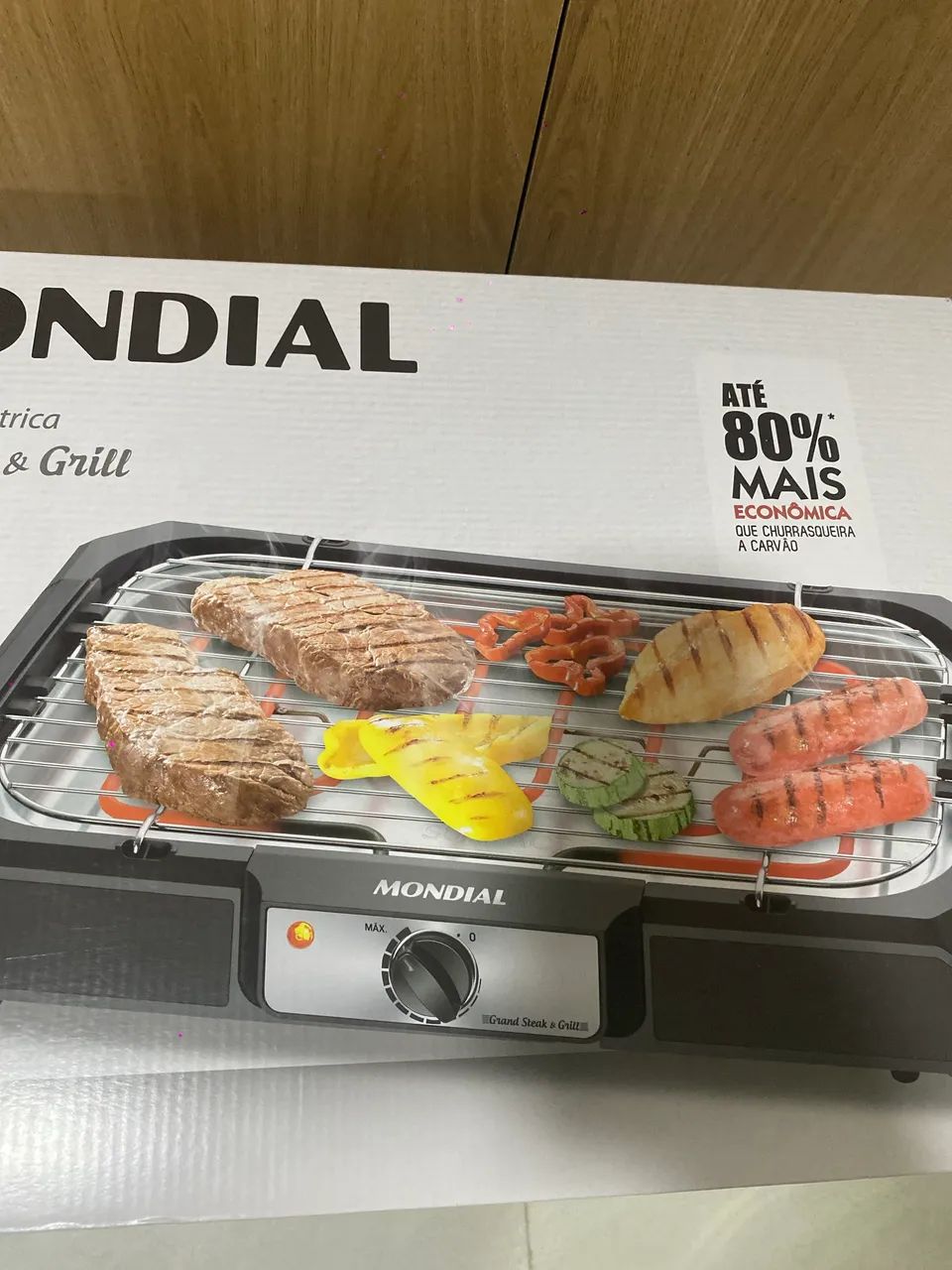 Churrasqueira Elétrica Steak Grill nunca usada está nova!! - Foto 3