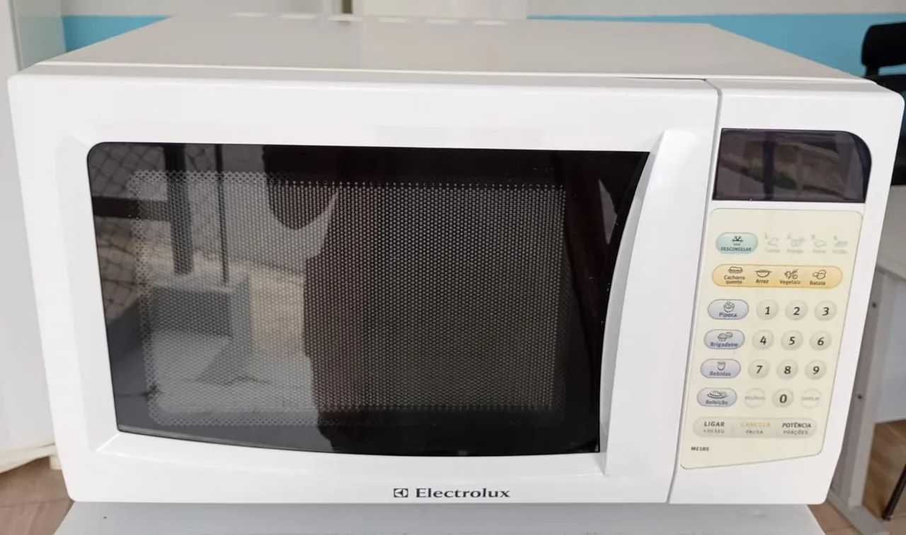 Vendo micro-ondas eletrolux 