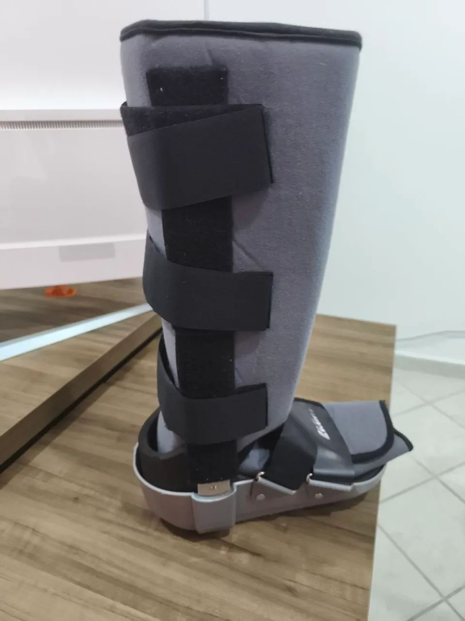 Bota ortopédica cano longo - Foto 3