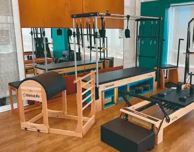 Vendo Luva de Studio de Pilates 