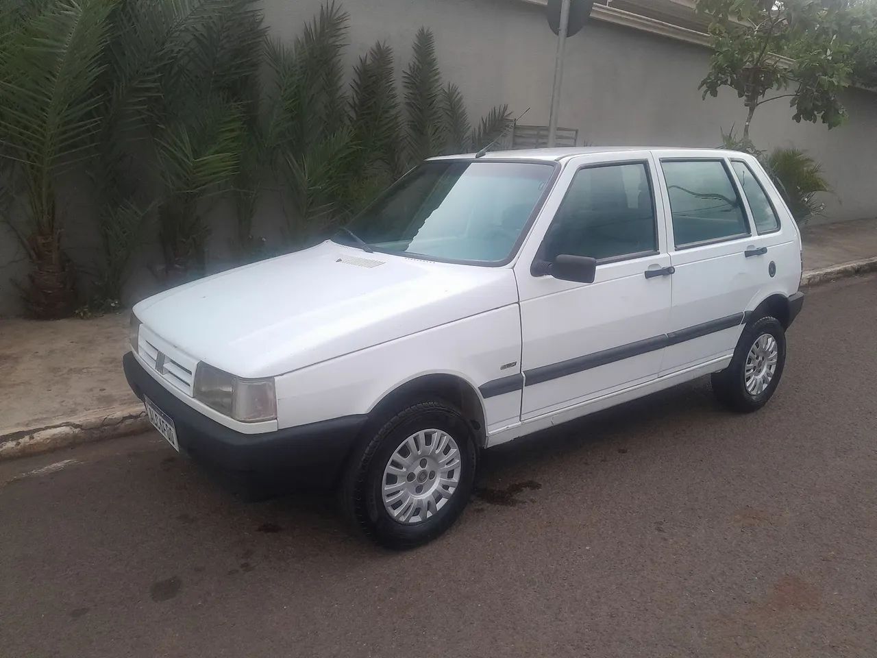 Fiat Uno Mille 1.0 Electronic 4P 1995