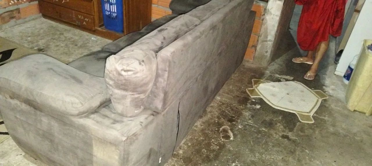 Sofá usado para revenda - Foto 2