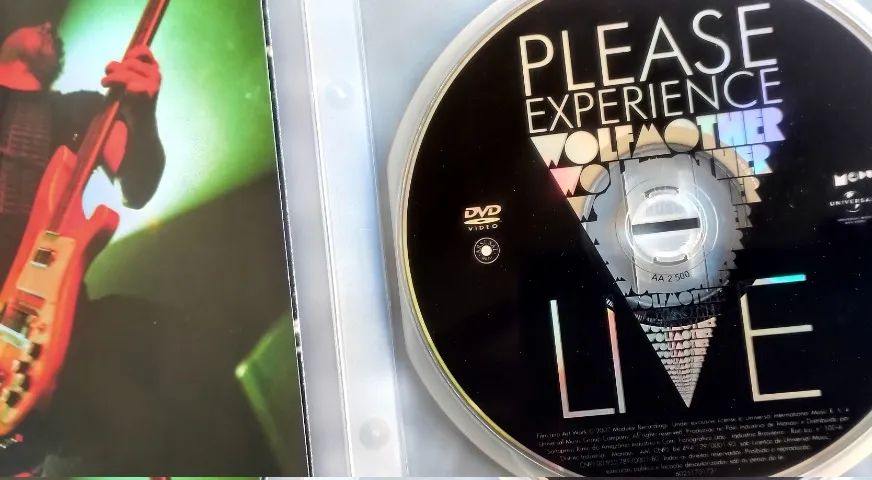 DVD Wolfmother - Please Experience Wolfmother Live - Foto 3