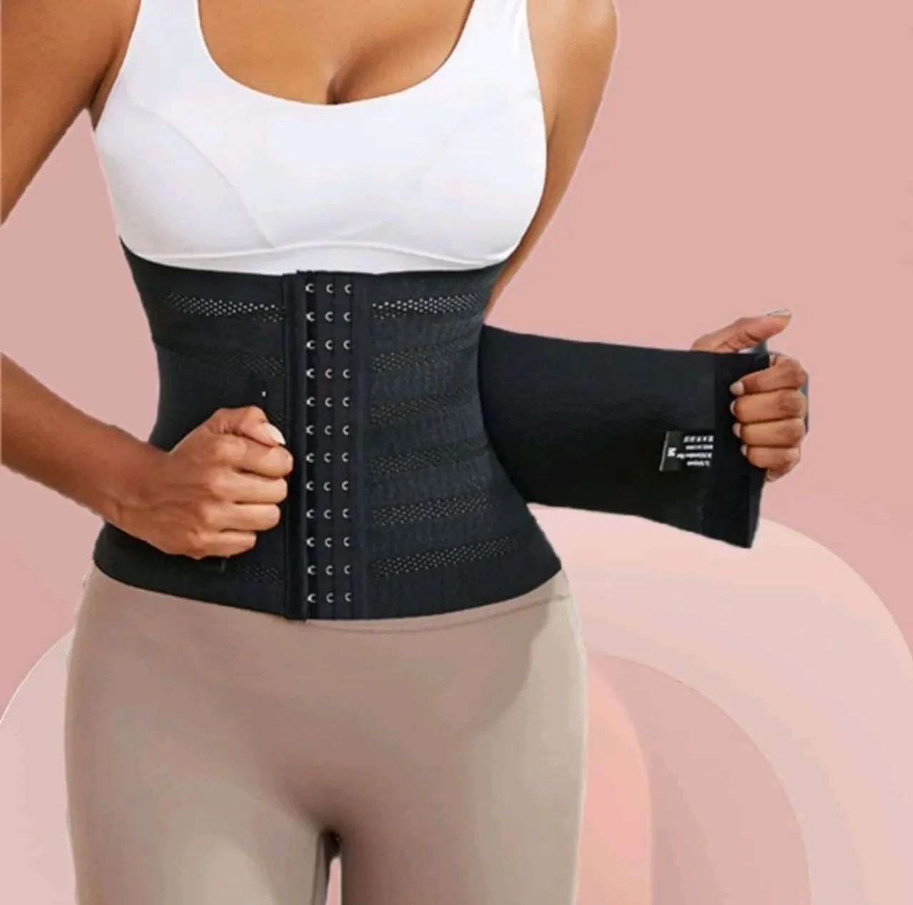 Cinta modeladora reforçada 