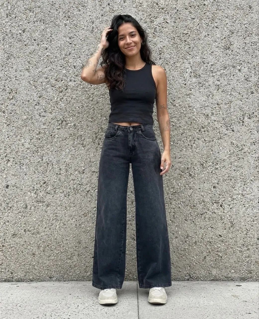 Calça Wide Leg Preta Estonada