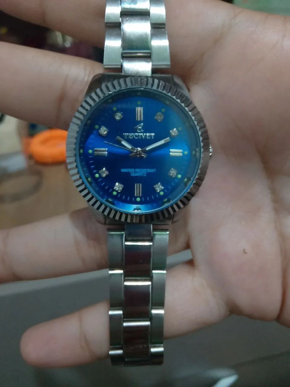 Water Resistant Quartz" (resistente à água, quartzo). - Foto 2