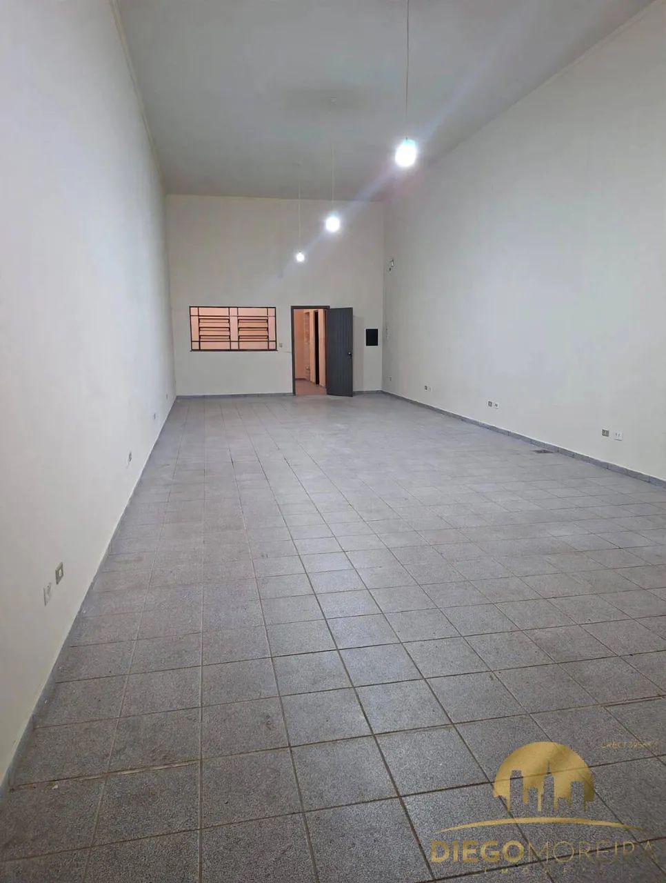 Salão Comercial para Locação | 90 m² - Foto 2