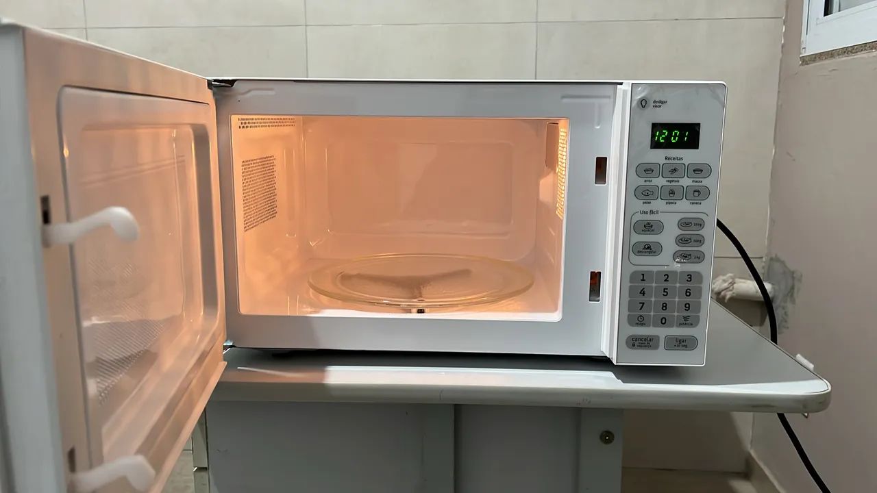 ? MICRO-ONDAS CONSUL 20 LITROS ? 220 V ? - Foto 2