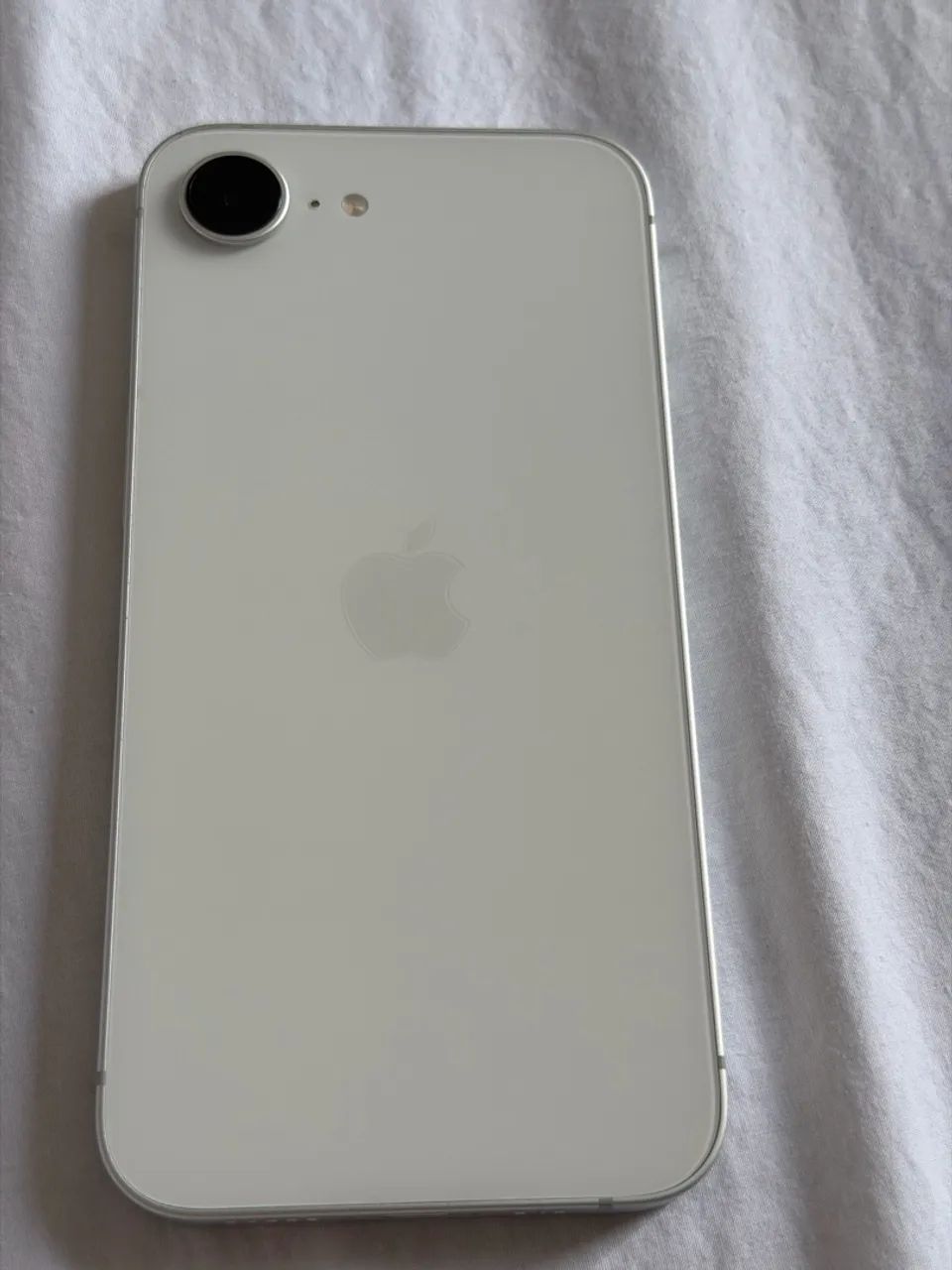 Vendo I Phone 16E 256 gigas  - Foto 2