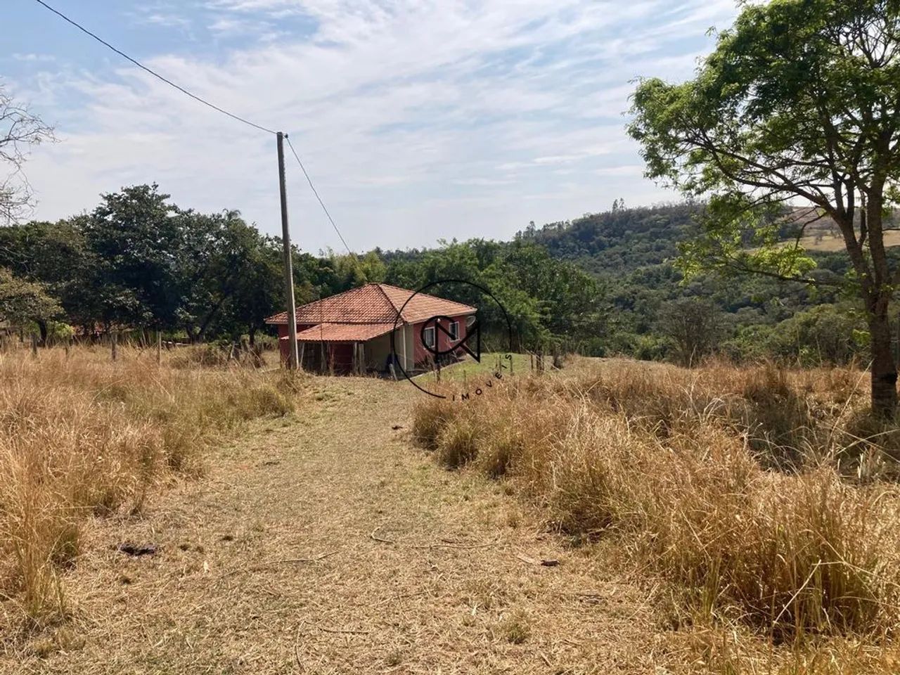 Sítio à Venda em Porangaba, SP, 38 mil m2 com 2 casas e lago - Foto 4