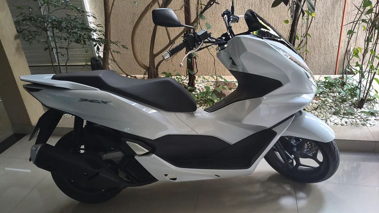 PCX 160