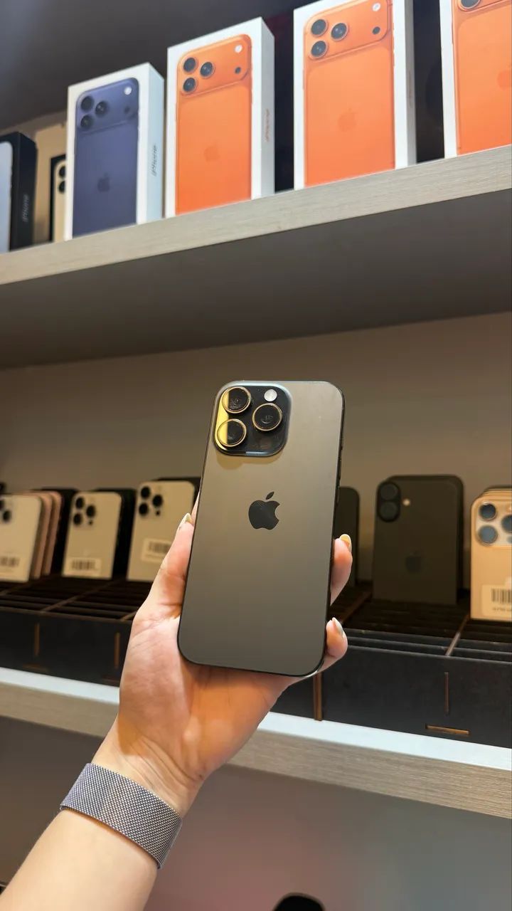 iPhone 16 Pro 256GB zero na garantia Apple!