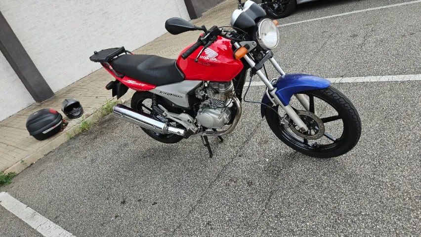 CG 150 Sport 2005 - Foto 2