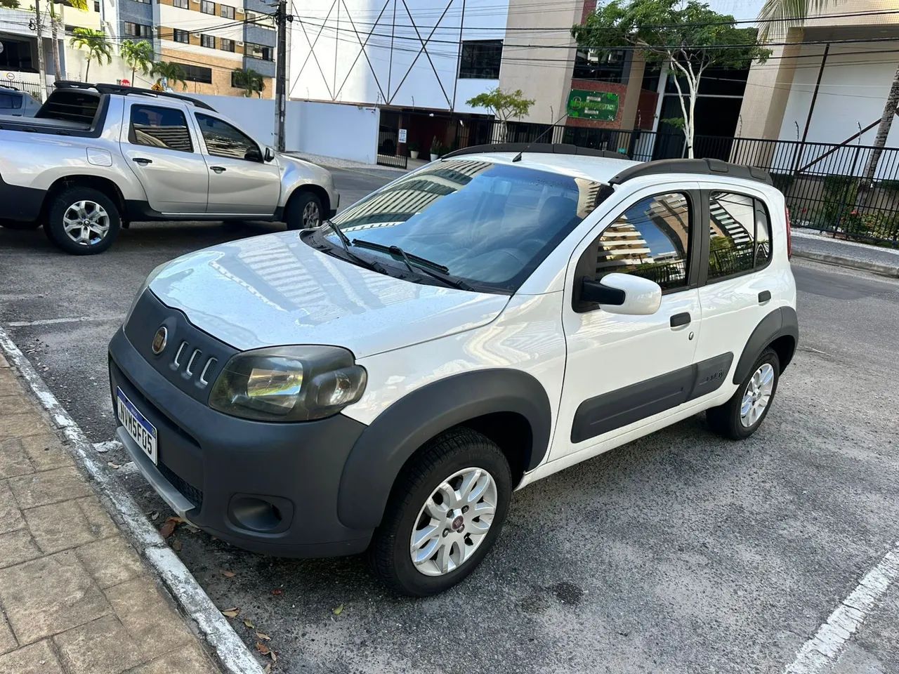 Fiat Uno WAY 1.4 EVO Fire Flex 8V 5P 2013 - Foto 2