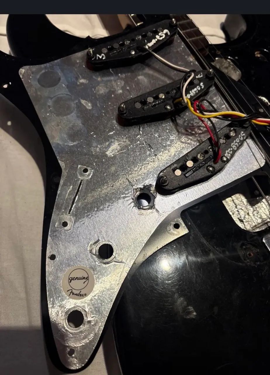 FENDER STRATO MIM OPORTUNIDADE - Foto 5