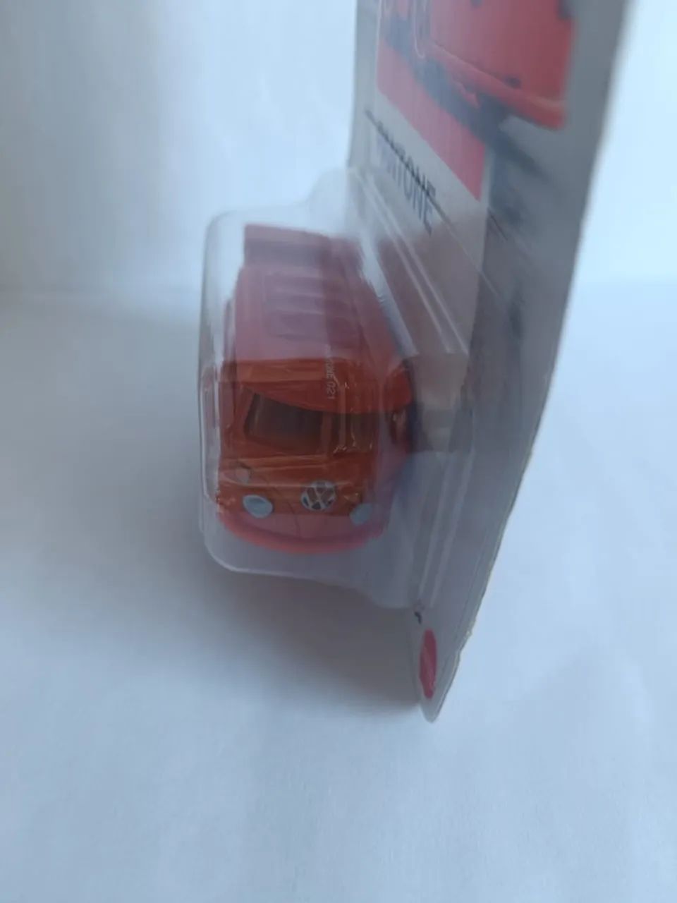Hot Wheels Kool Kombi Pantone 021 Silver Séries - Foto 2
