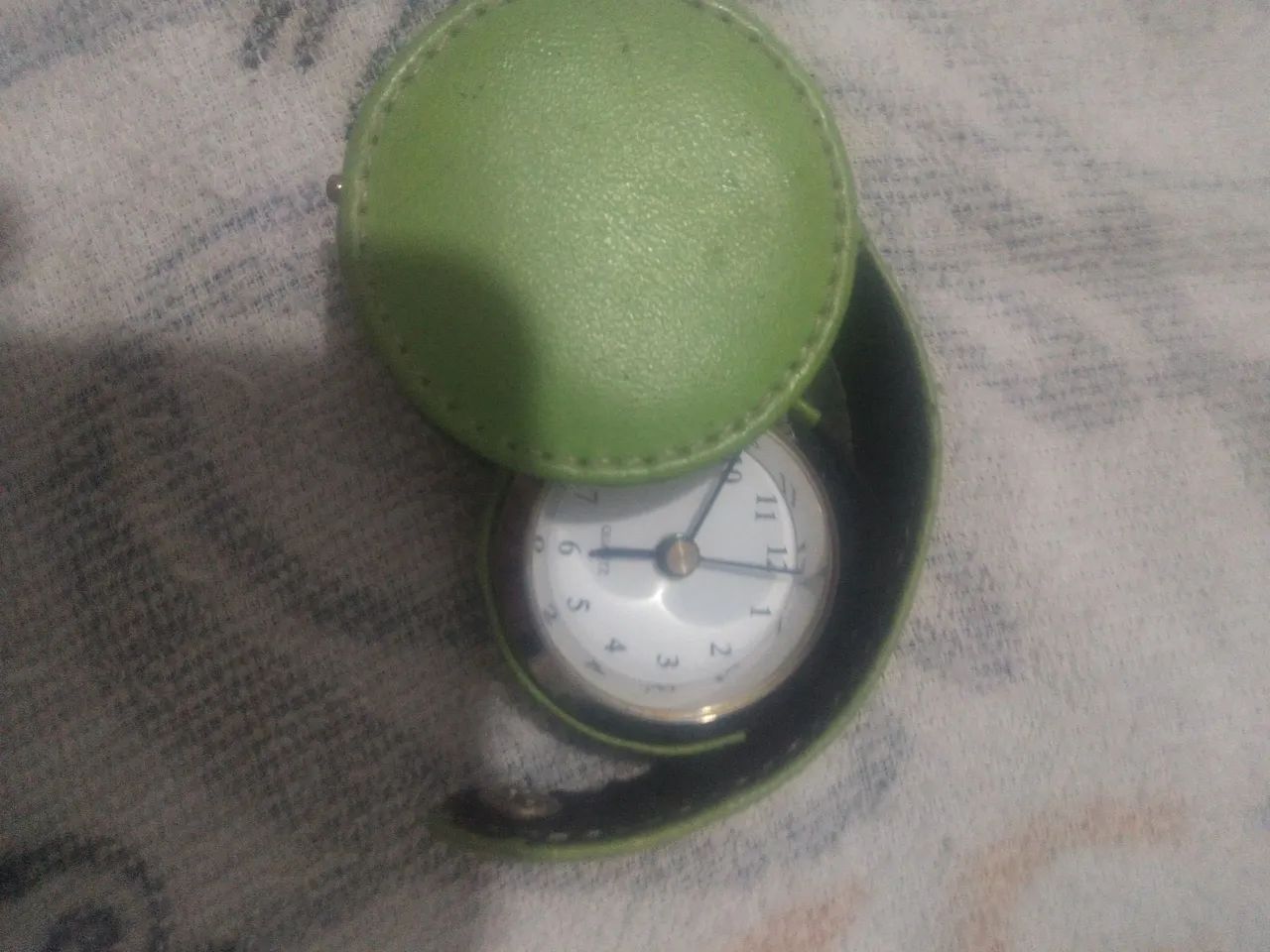 Despertador de viagem  - Foto 2