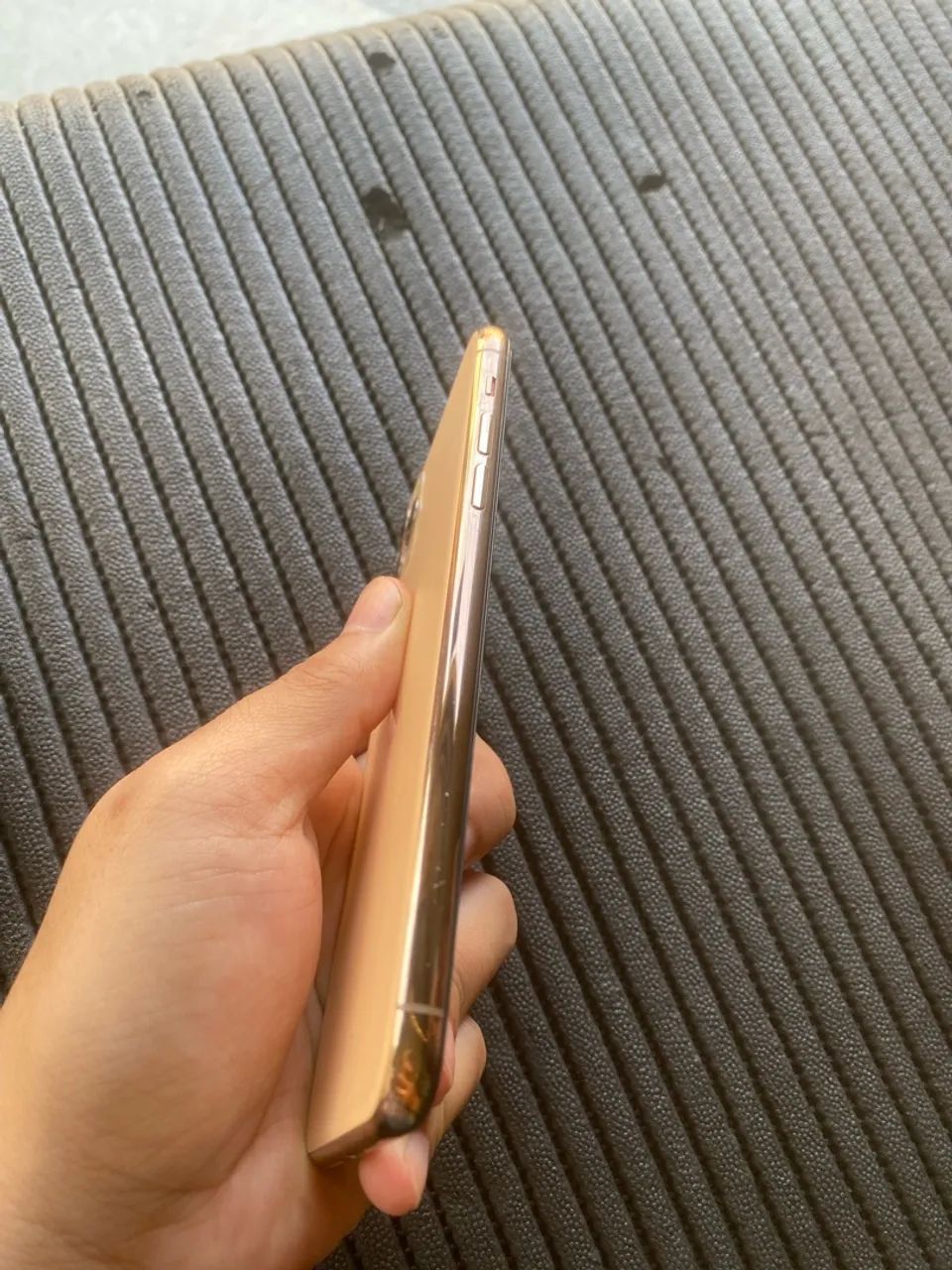 iPhone 11 Pro Max 512 gigas todo original  - Foto 3