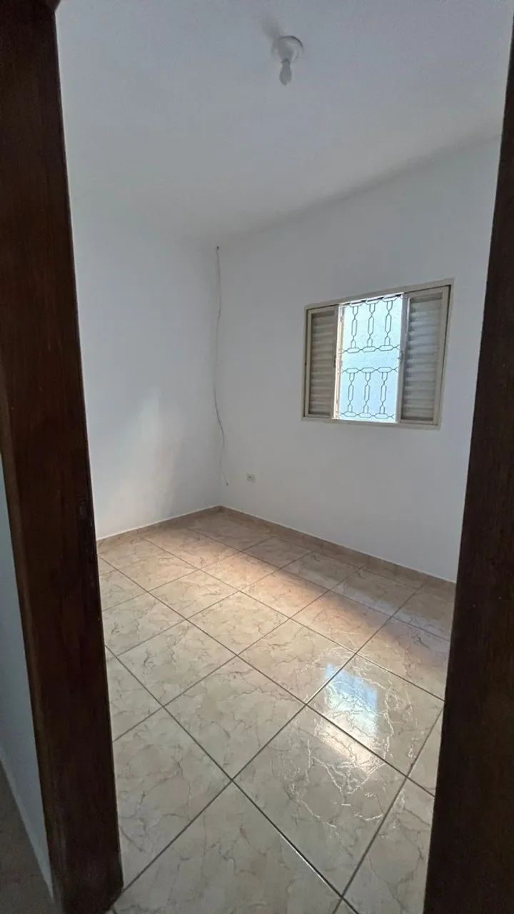 Casa Térrea - 2 Dormitórios com Quintal no Marlene Miranda (Taubaté/SP) - Foto 5