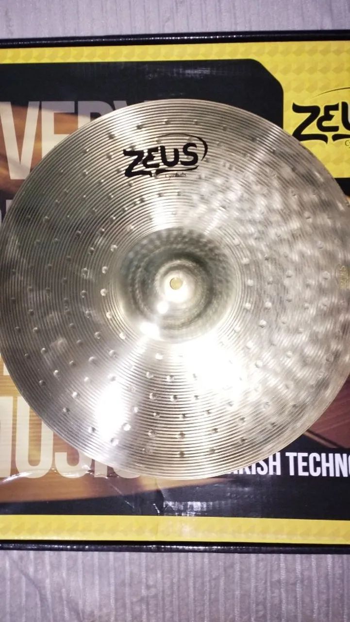 クー　tour16×18 Prato Crash 