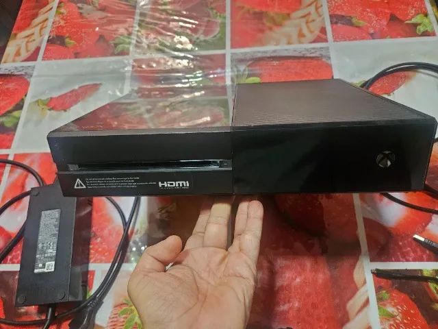 xbox one com jogos e fonte original  - Foto 3