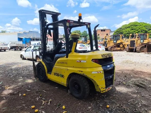 EMPILHADEIRA HYUNDAI 40D-9K - 4T 2016 - Foto 4