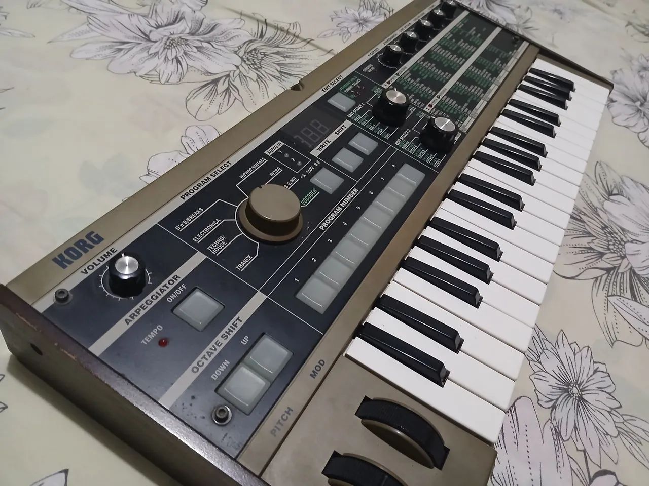 Teclado Micro Korg Synthesizer/Vocoder - Foto 3