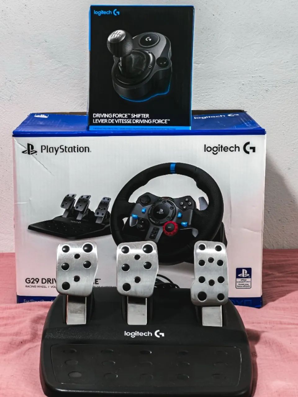 Volante Logitech G29 Driving Force + Câmbio Driving Force Shifter