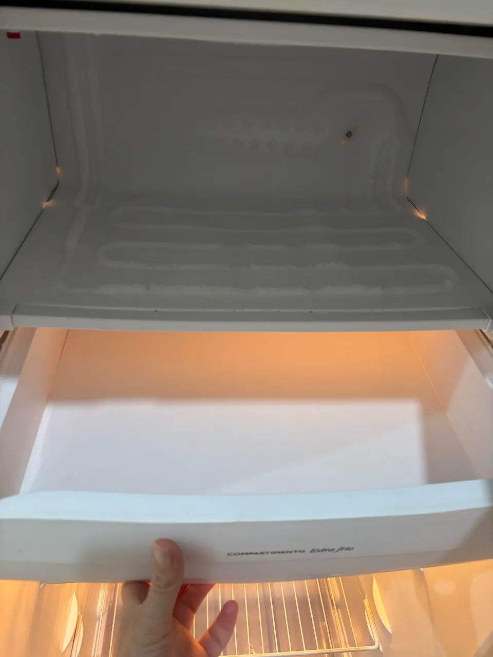 ? Geladeira Electrolux Semi Nova - Oportunidade! ? - Foto 6