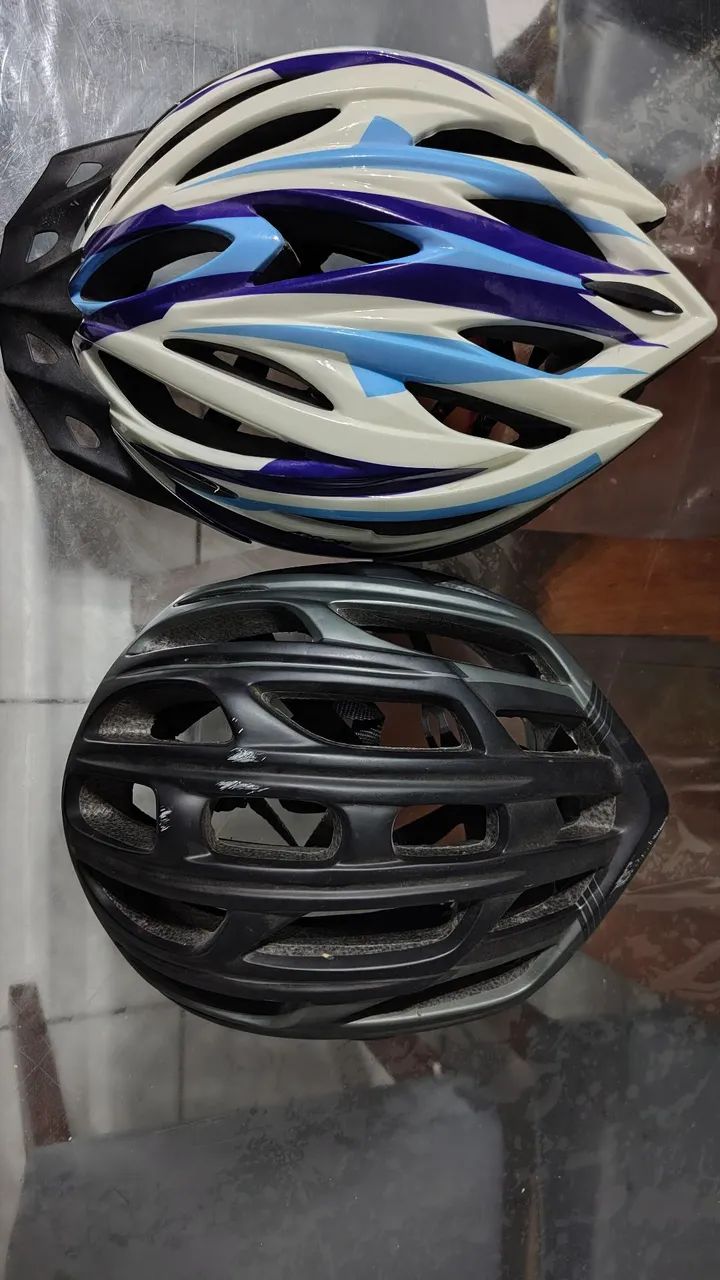 2 Capacetes Ciclismo 