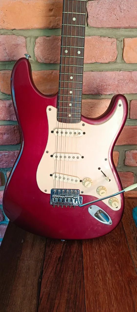 Guitarra antiga com CGC - Foto 4