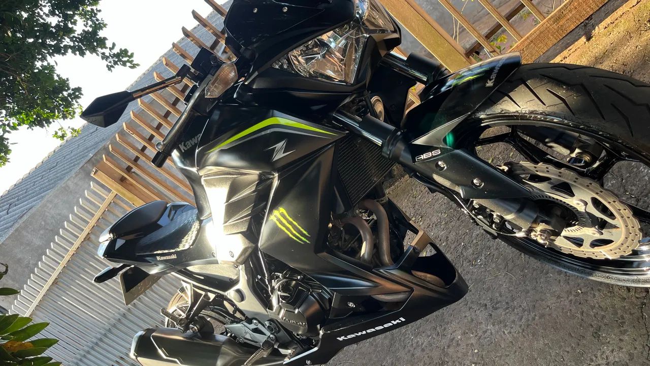 KAWASAKI Z300 - Foto 5