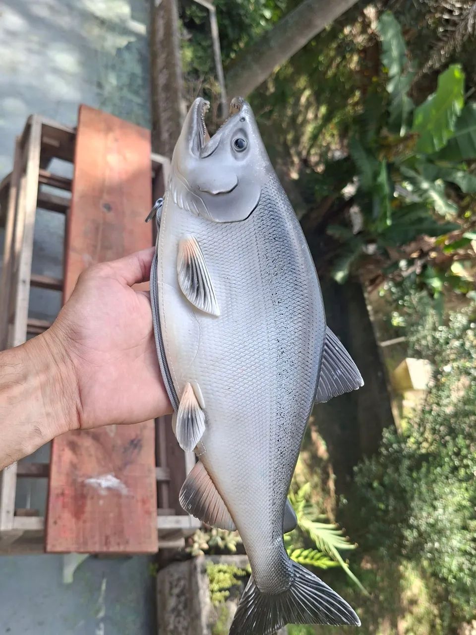Bolsa em formato de Salmão 