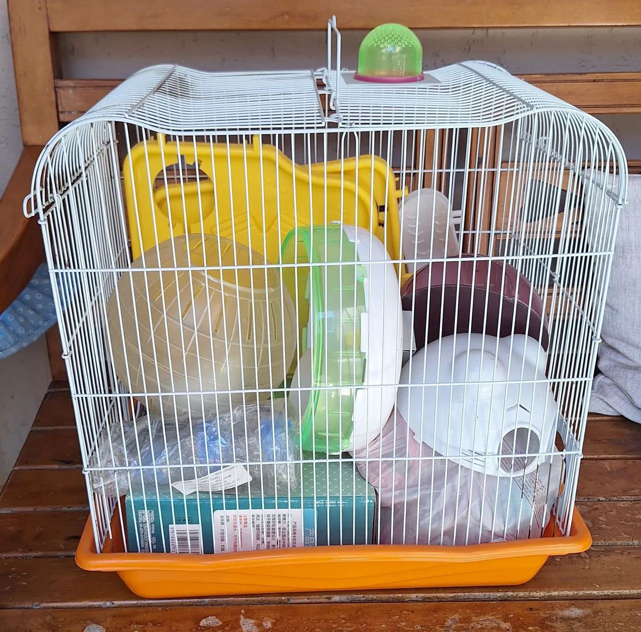 Gaiola safari hamster usada