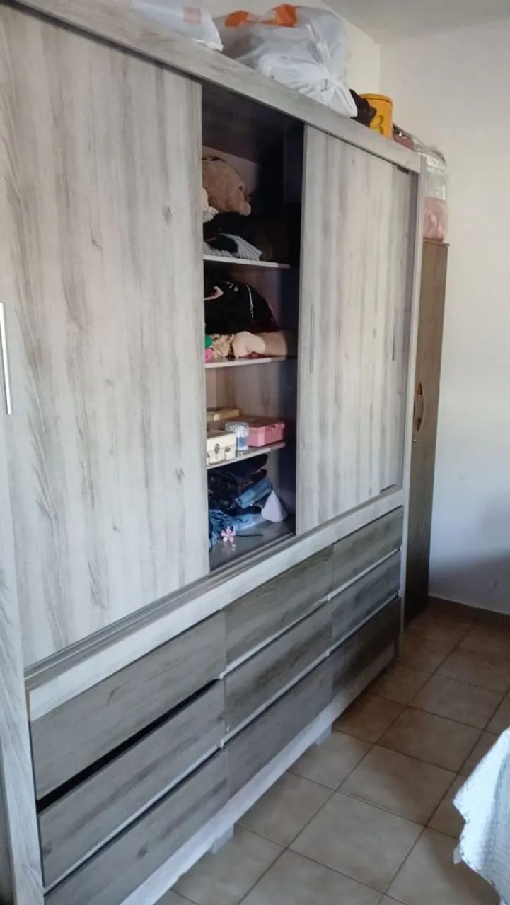 Guarda roupas - Foto 2