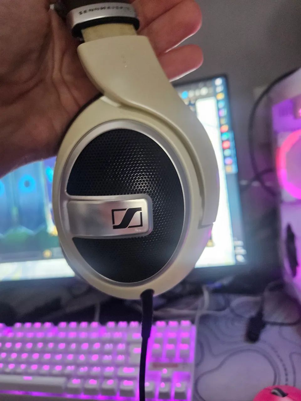 Fone Sennheiser HD 599 