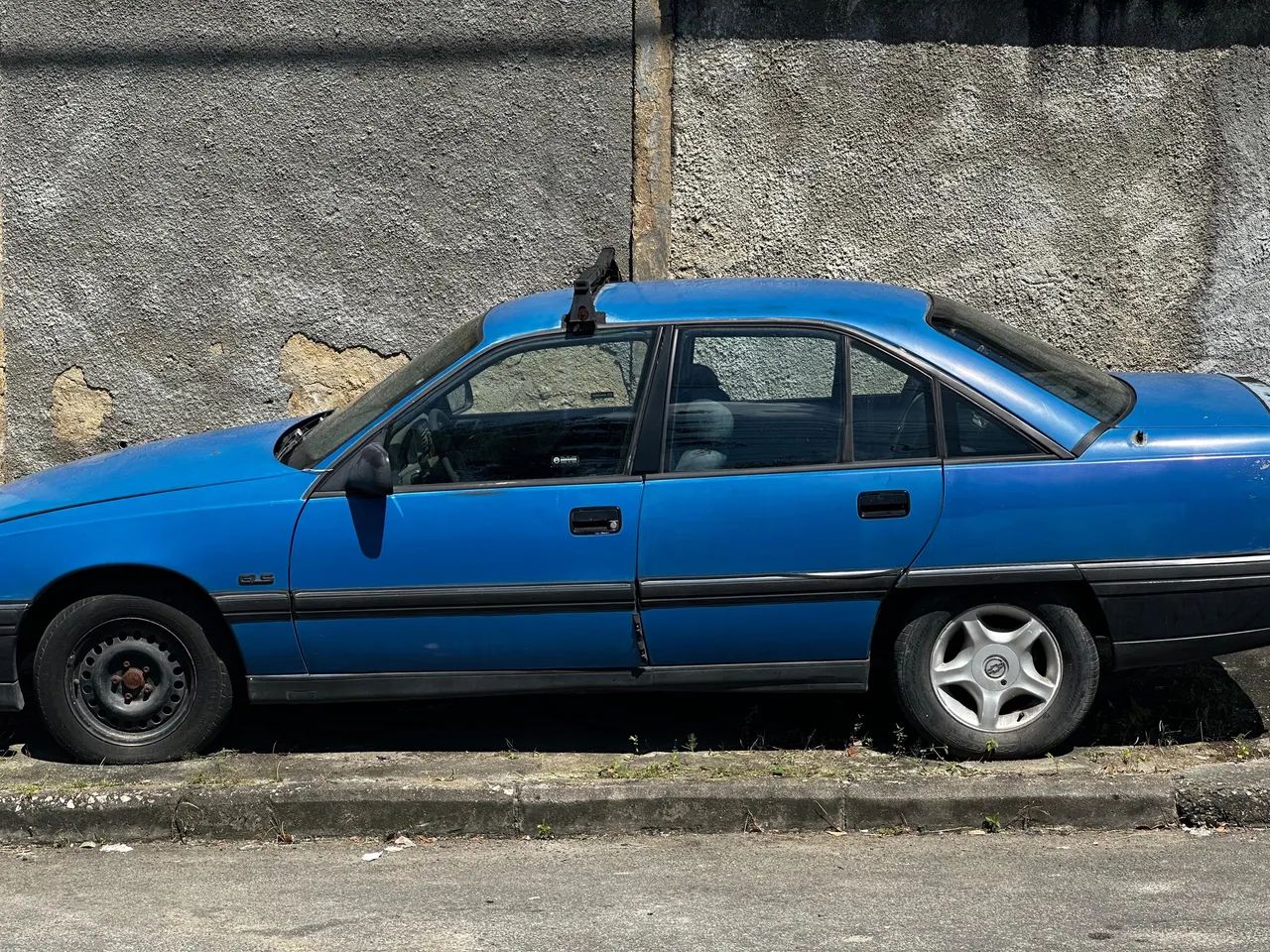 Chevrolet Omega GLS 2.2 / 2.0 (álcool) 1996
