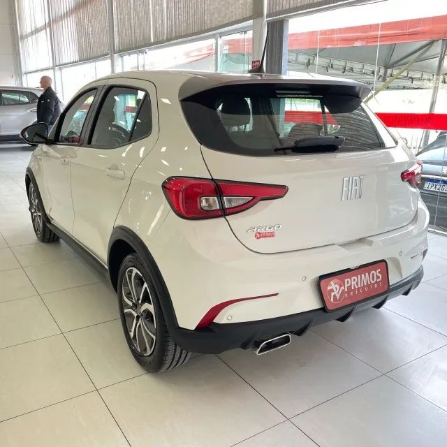 Fiat Argo HGT 1.8 16V Flex Mec. 2018 - Foto 4