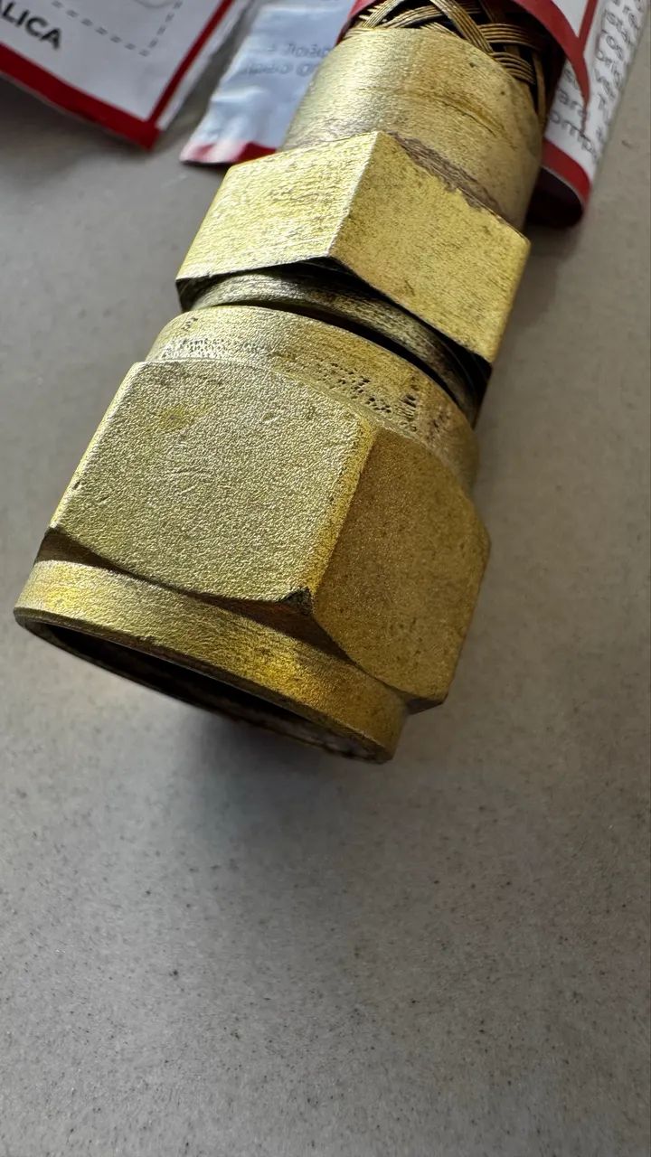 Flexível Dourado 1,50 Metro Novo - Foto 2