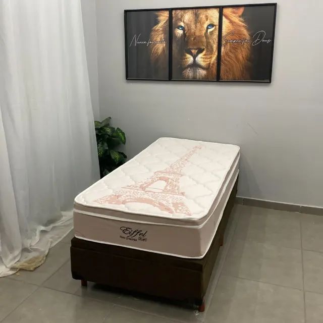 Base Baú em Corino com Colchão Eiffel Solteiro com Molas Ensacadas 63x188x88cm Anjos