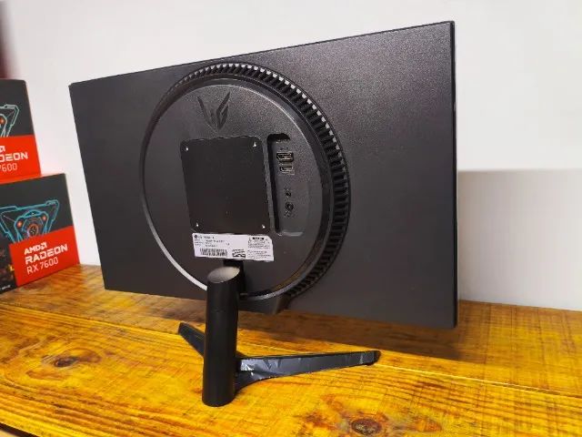 Monitor Gamer LG 24 UltraGear FHD 180Hz 1ms IPS HDR Freesync/G-Sync - Foto 6
