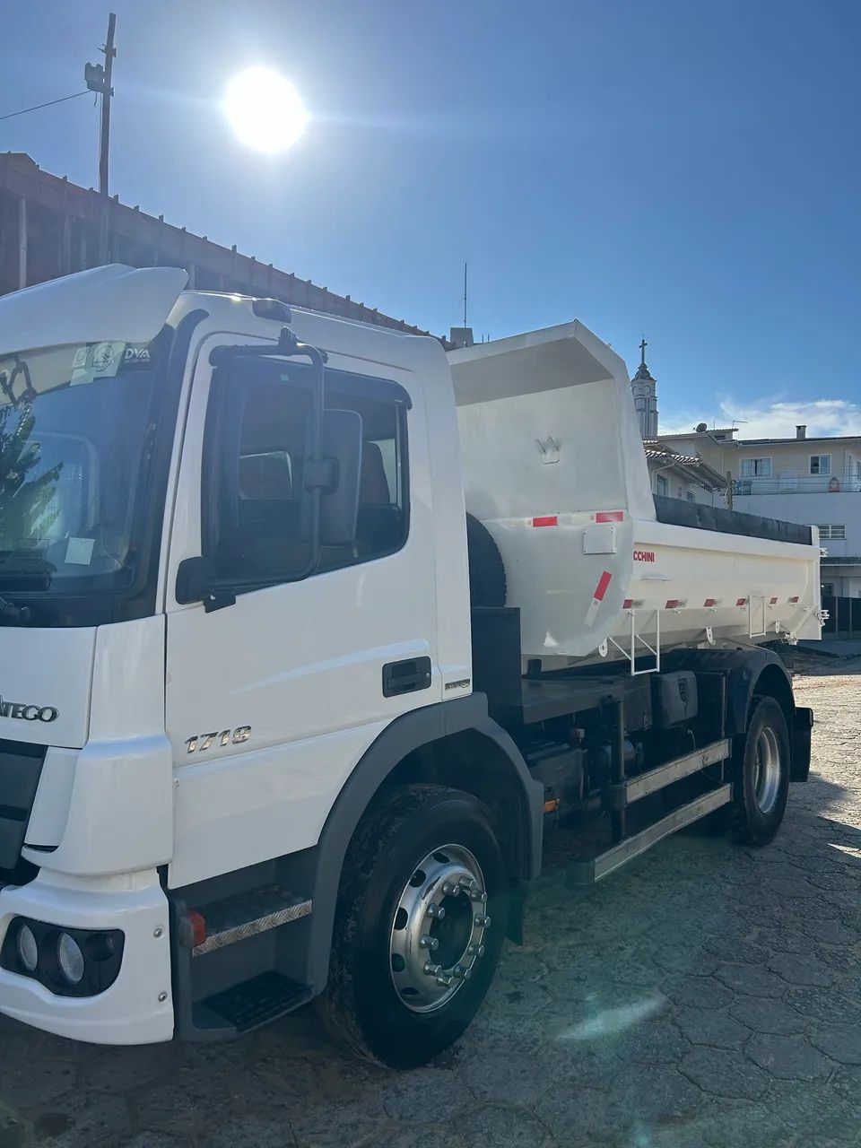 Caminhão atego Caçamba 1719 - Foto 4