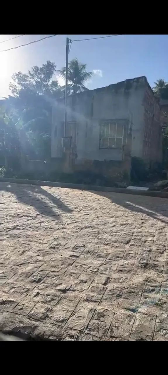 Vende-se casa com terreno 