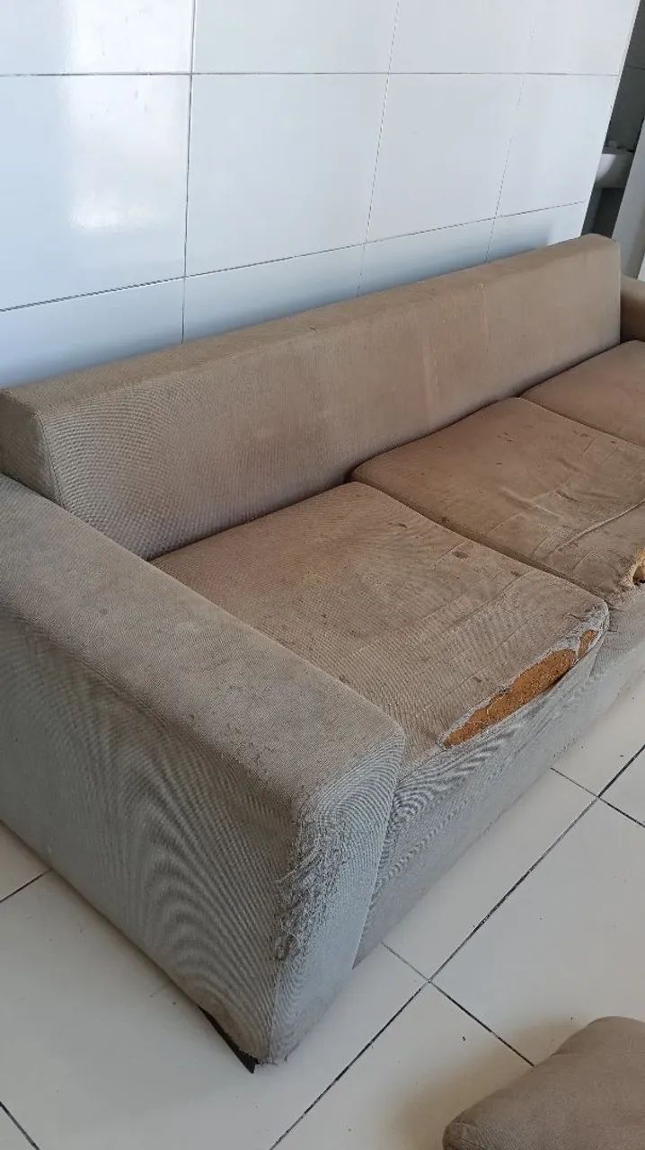 Vendo sofá para reforma  - Foto 5