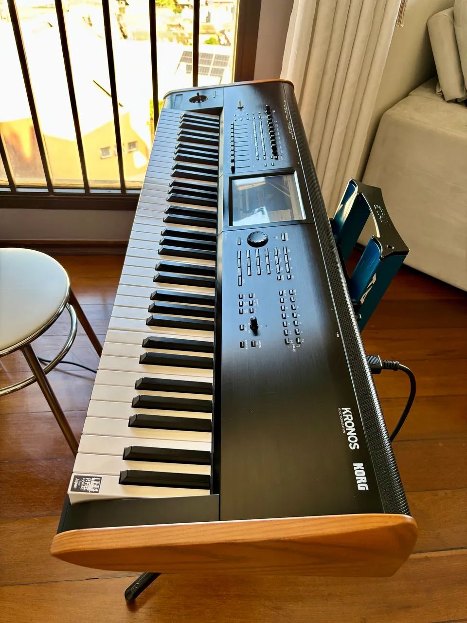 Korg Kronos 2-73 - Foto 5