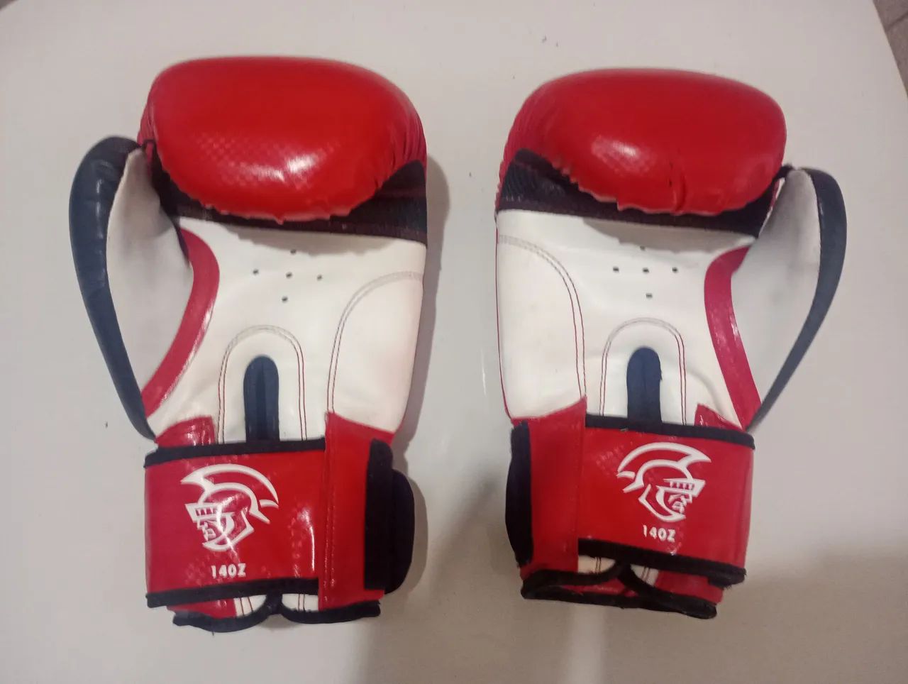 Luva de Boxe / Muay Thai Pretorian Elite Training Vermelha