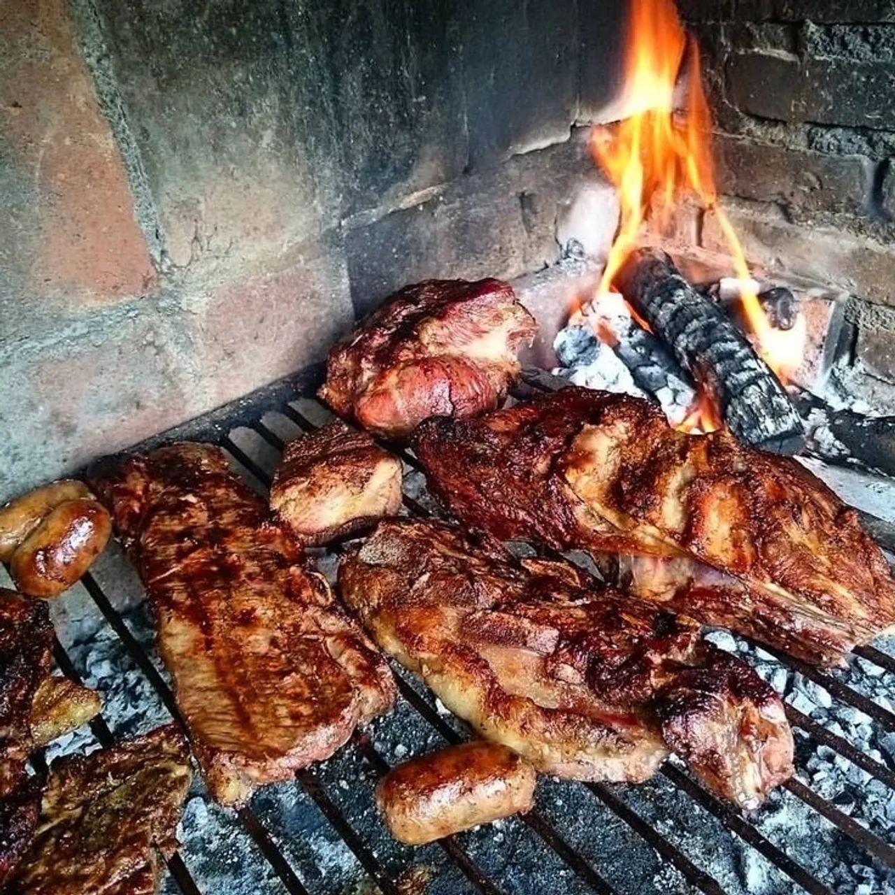 Churrasqueiro - Foto 2