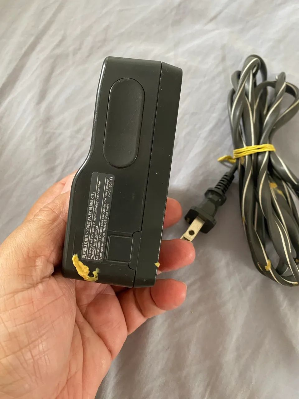  Carregador de bateria Sony BC-V615 - Foto 6