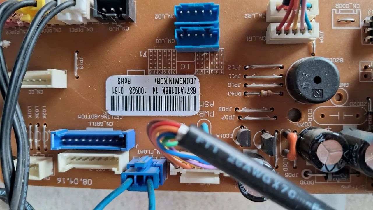 Placa Evaporadora LG modelo 6871A10186K usada - Foto 4